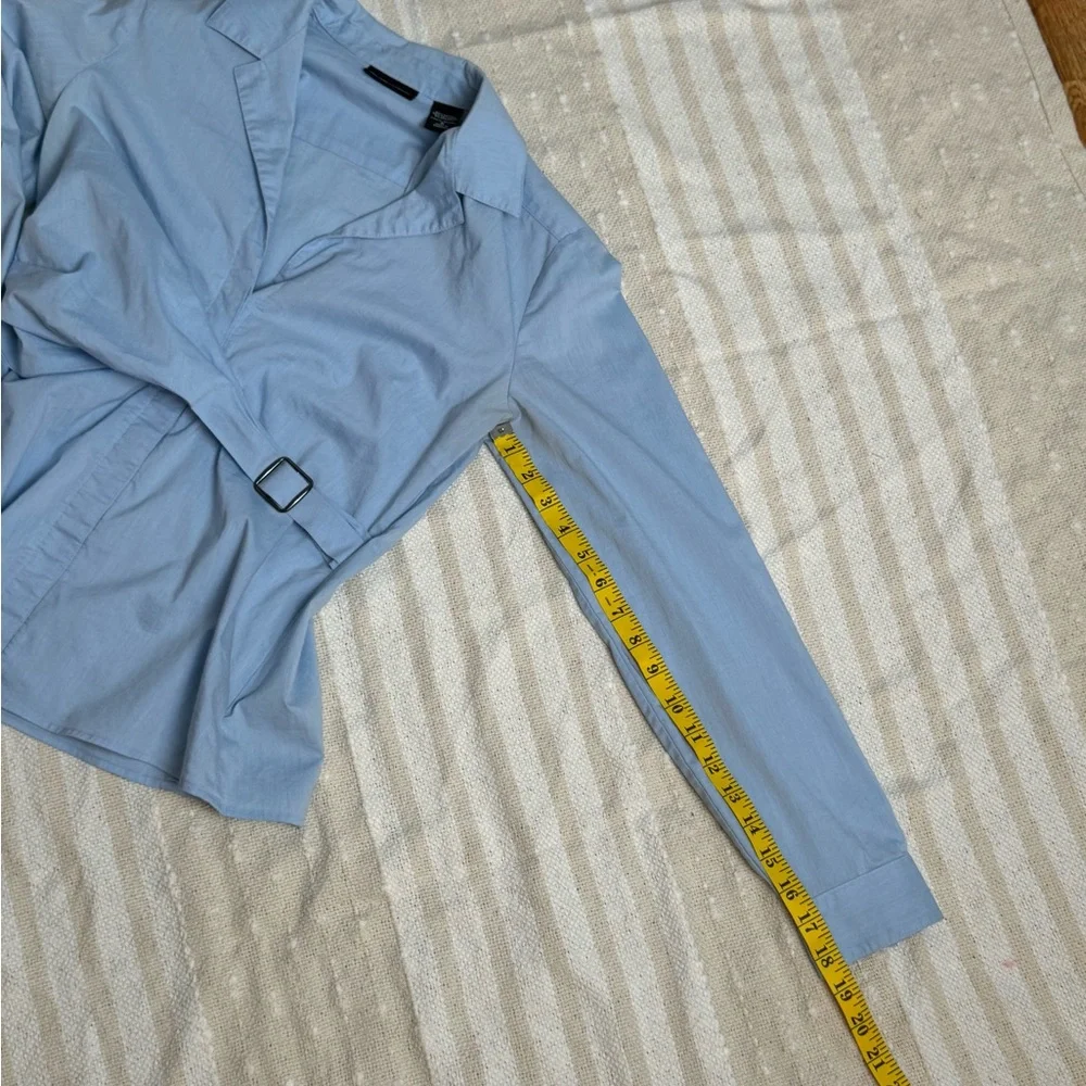 New York & Company light blue wrap buckle blouse size 6/small - Picture 10 of 12